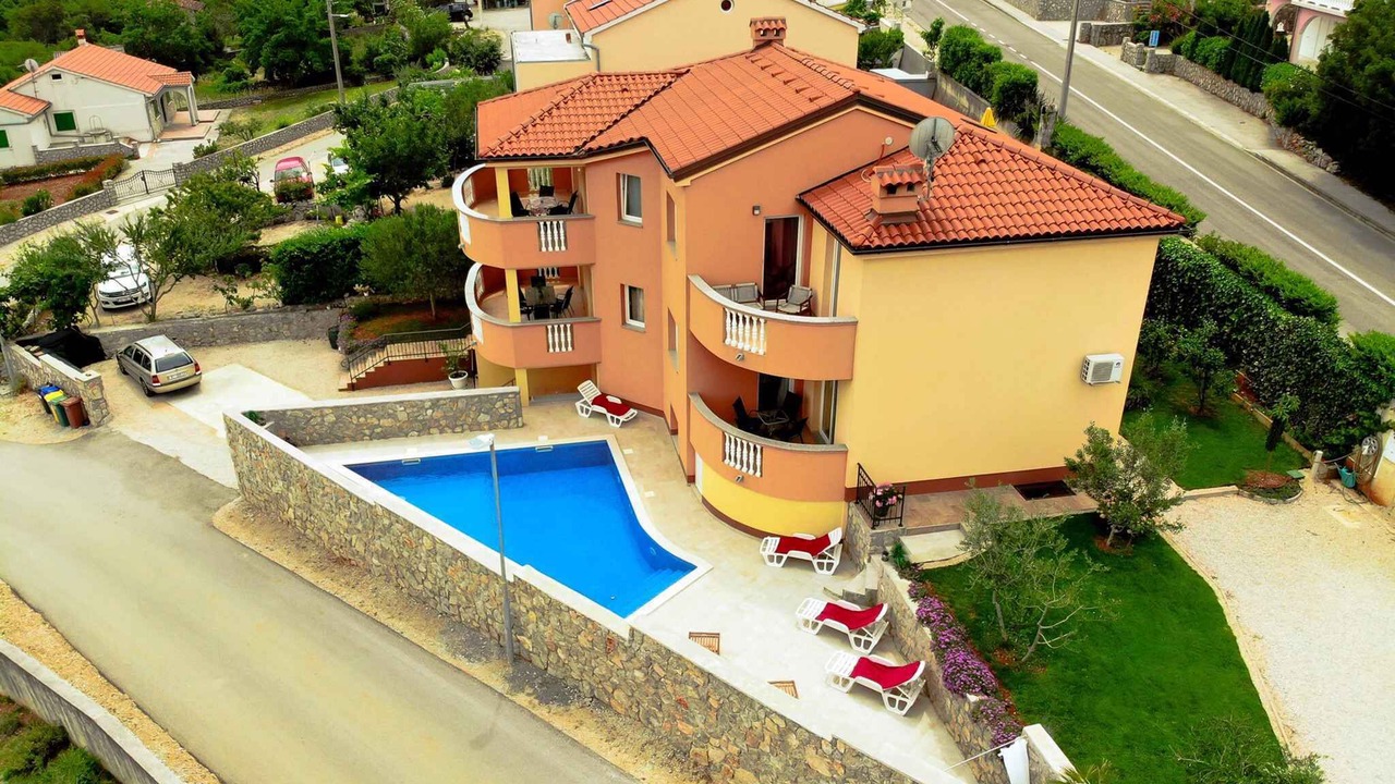 Photo of Outdoor in Salatic