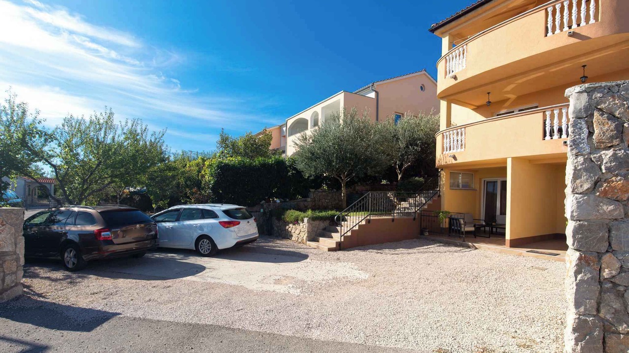 Photo of Outdoor in Salatic