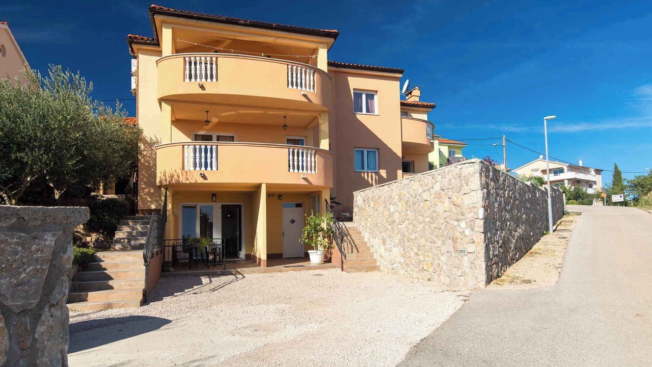 Photo of Outdoor in Salatic