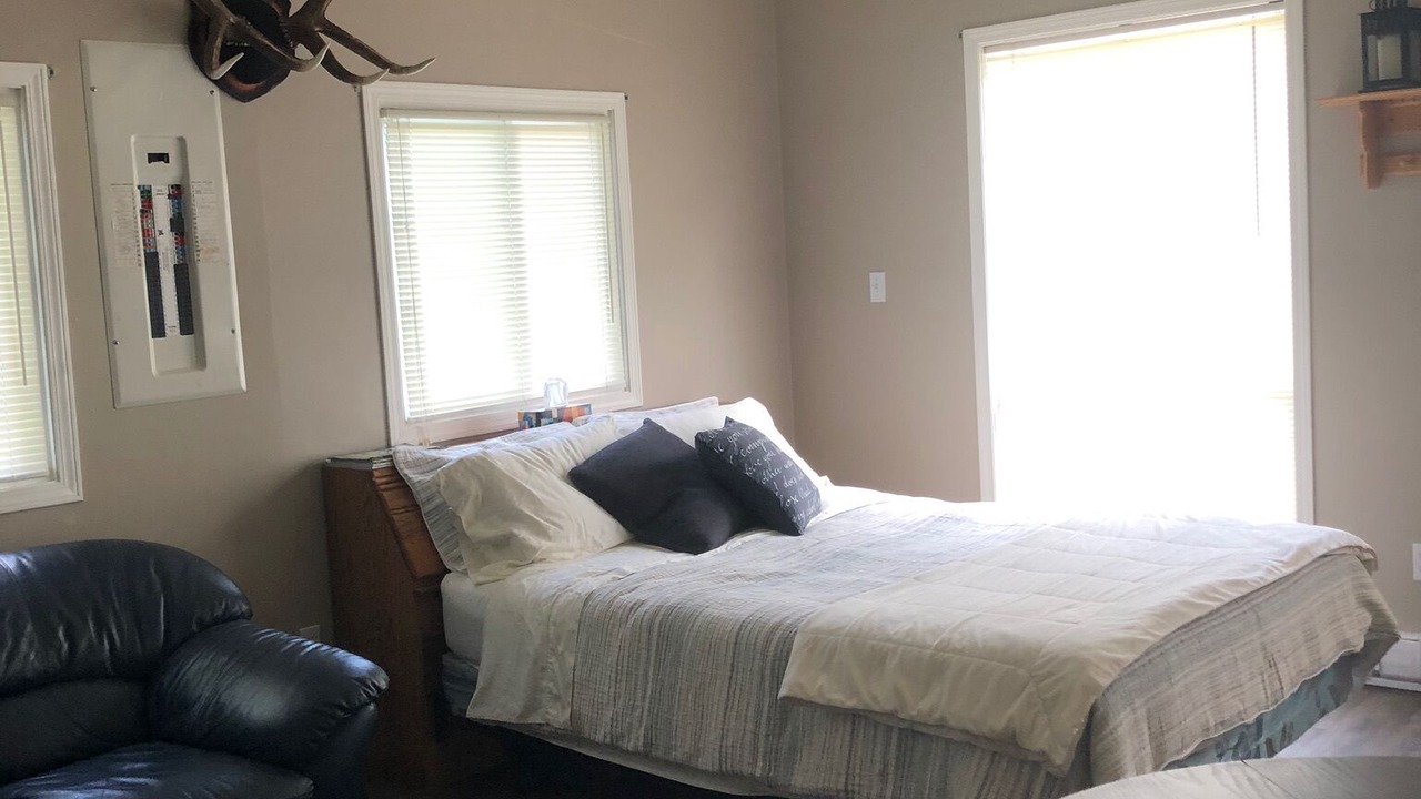 Photo of Bedroom in Perrault Falls