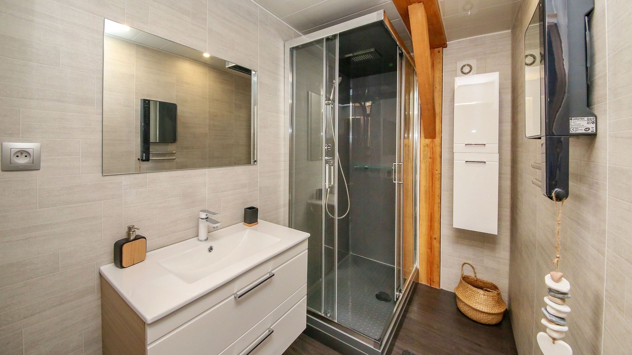Photo of Bathroom in Cahuzac-sur-Vere