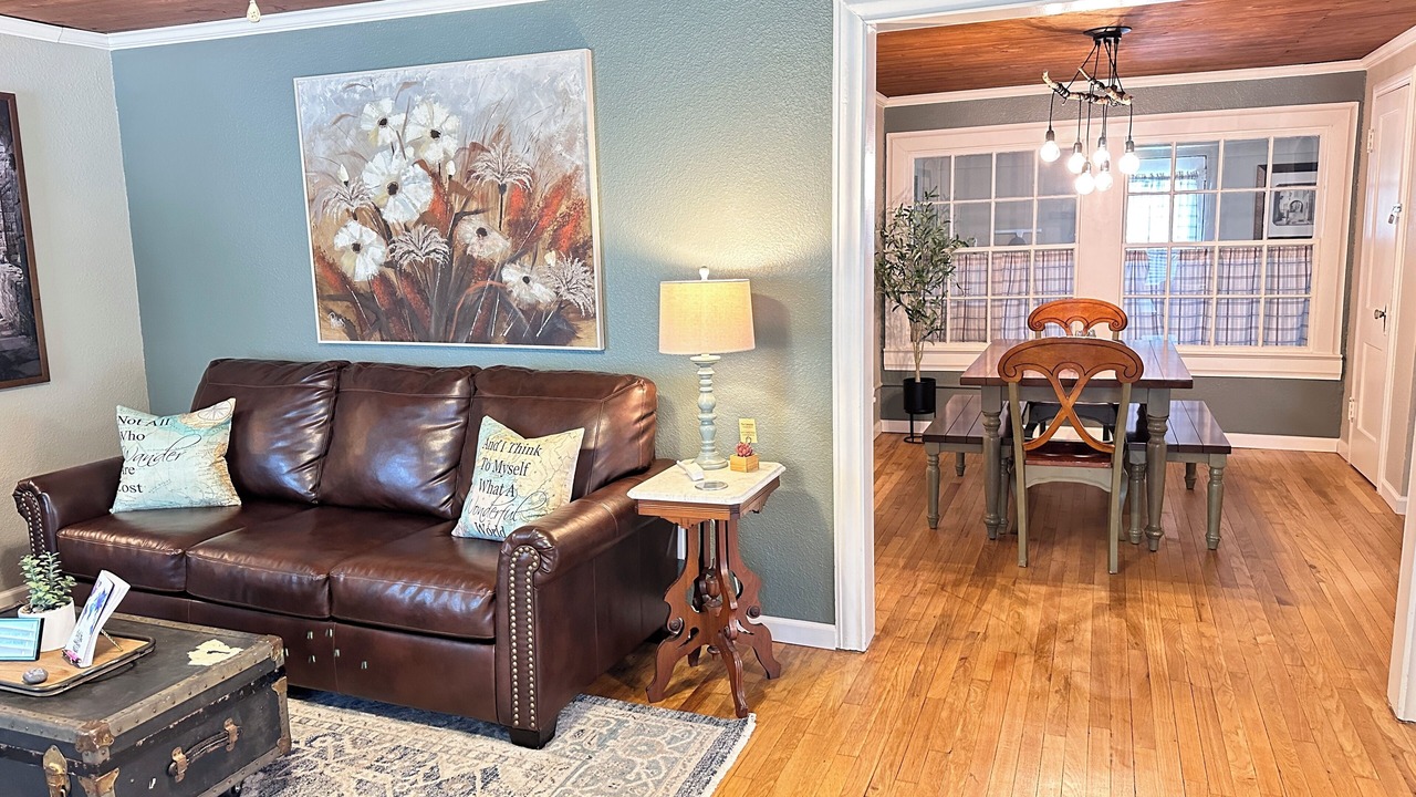 Photo of Livingroom in Stephenville