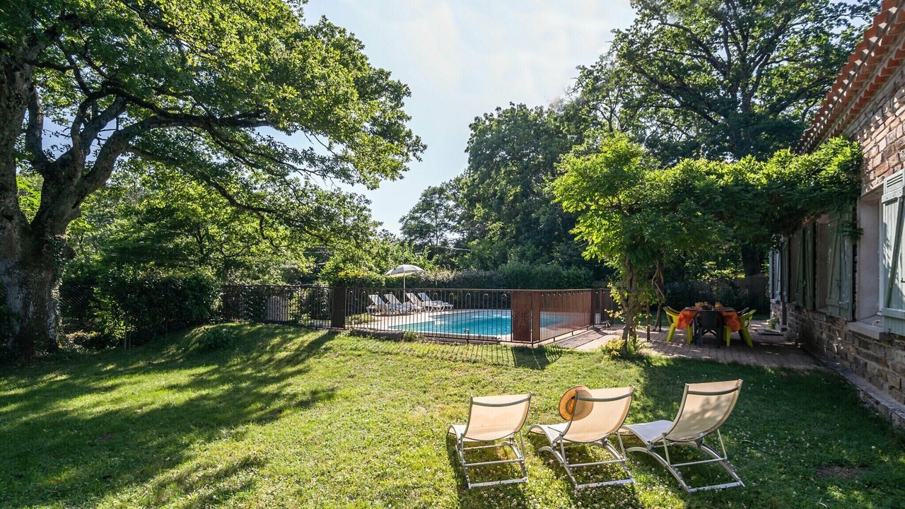 Photo of Outdoor in Saint-Denis