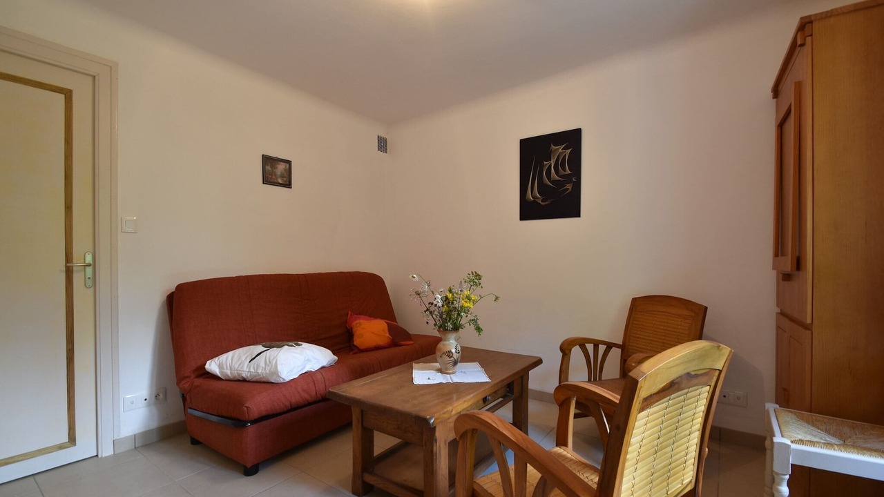 Photo of Others in Yvias