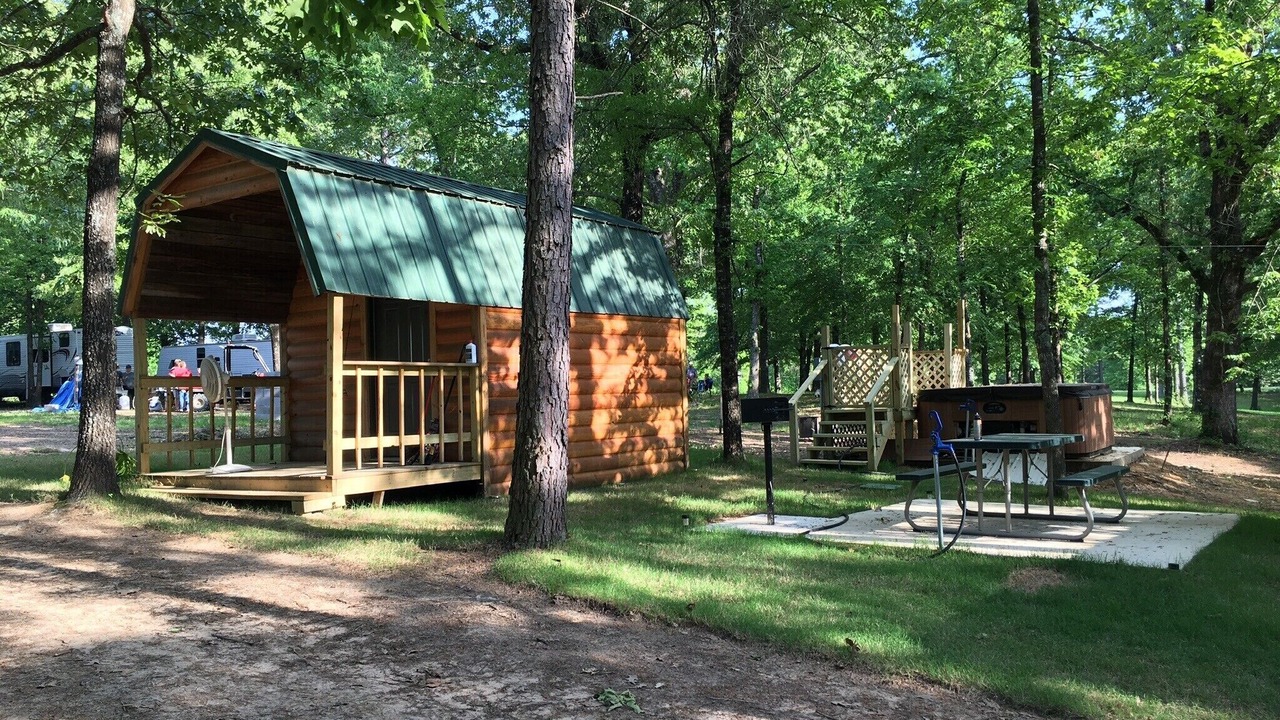 Photo of Outdoor in Hugo