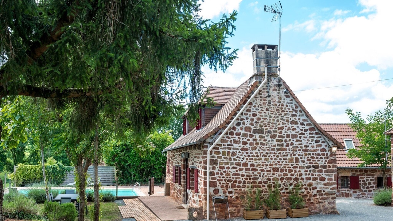 Photo of Outdoor in Teillots