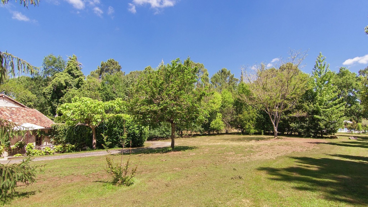 Photo of Outdoor in Bourgnac