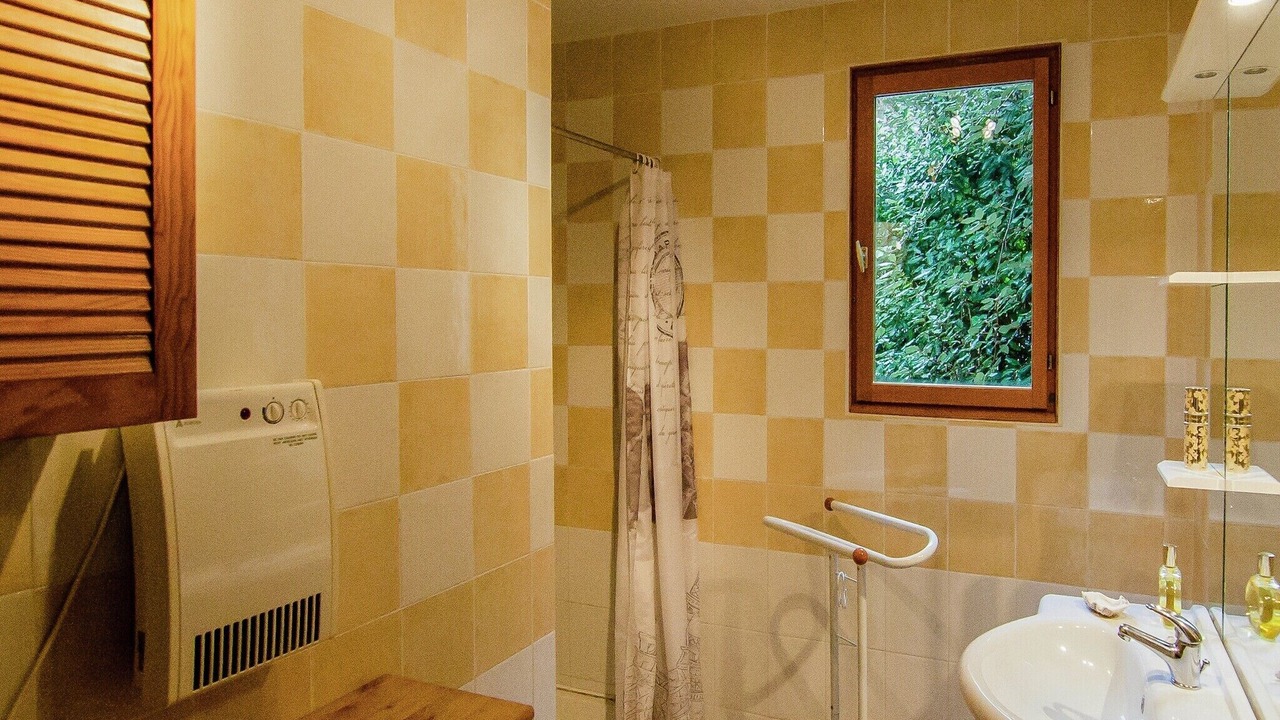 Photo of Bathroom in Bourgnac
