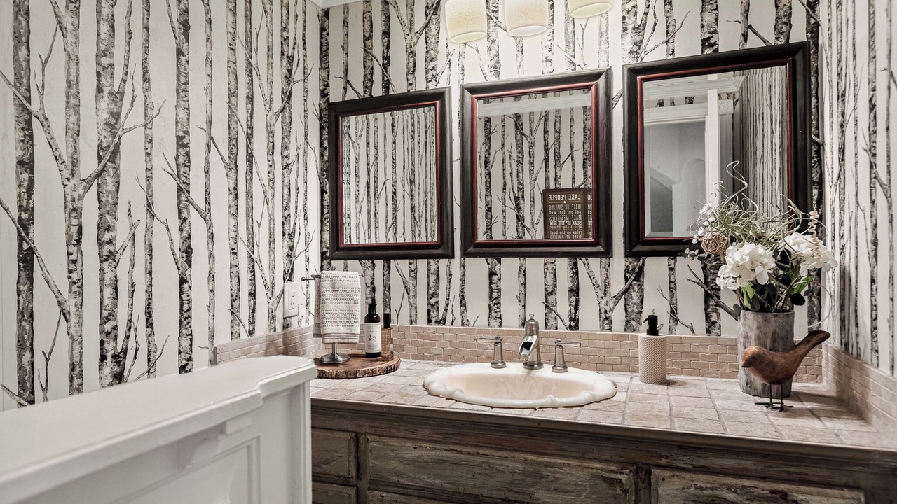 Photo of Bathroom in Lake Arrowhead