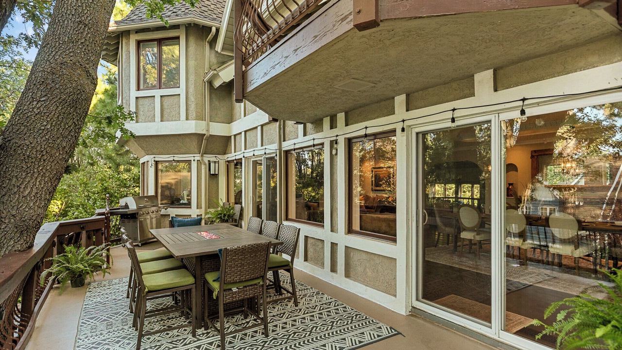 Photo of Outdoor in Lake Arrowhead
