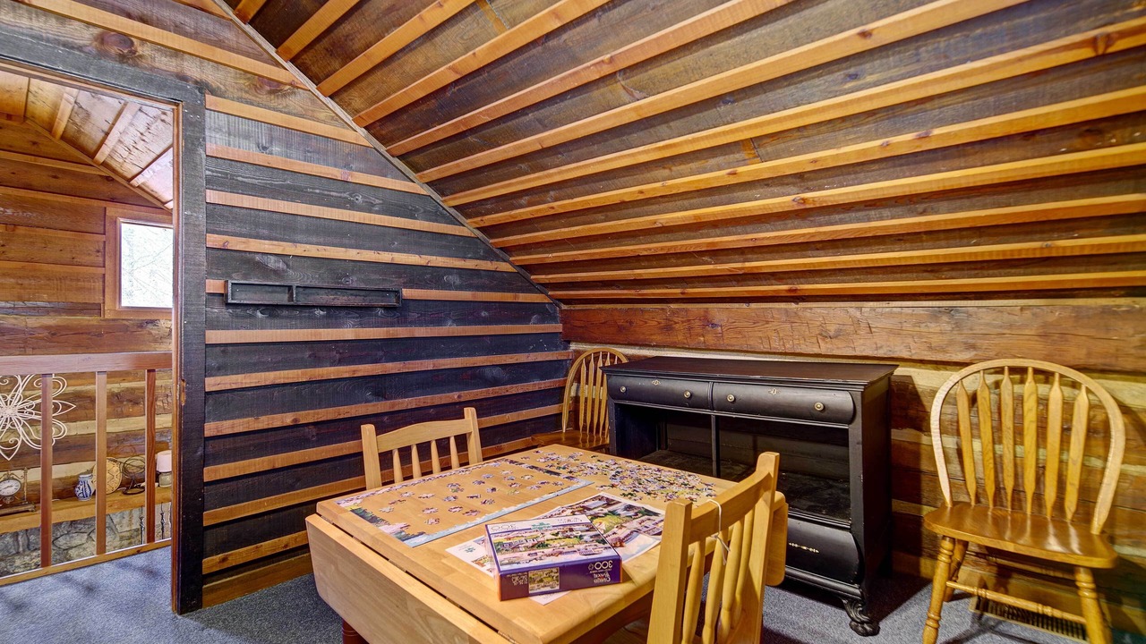 Photo of Bedroom in Townsend