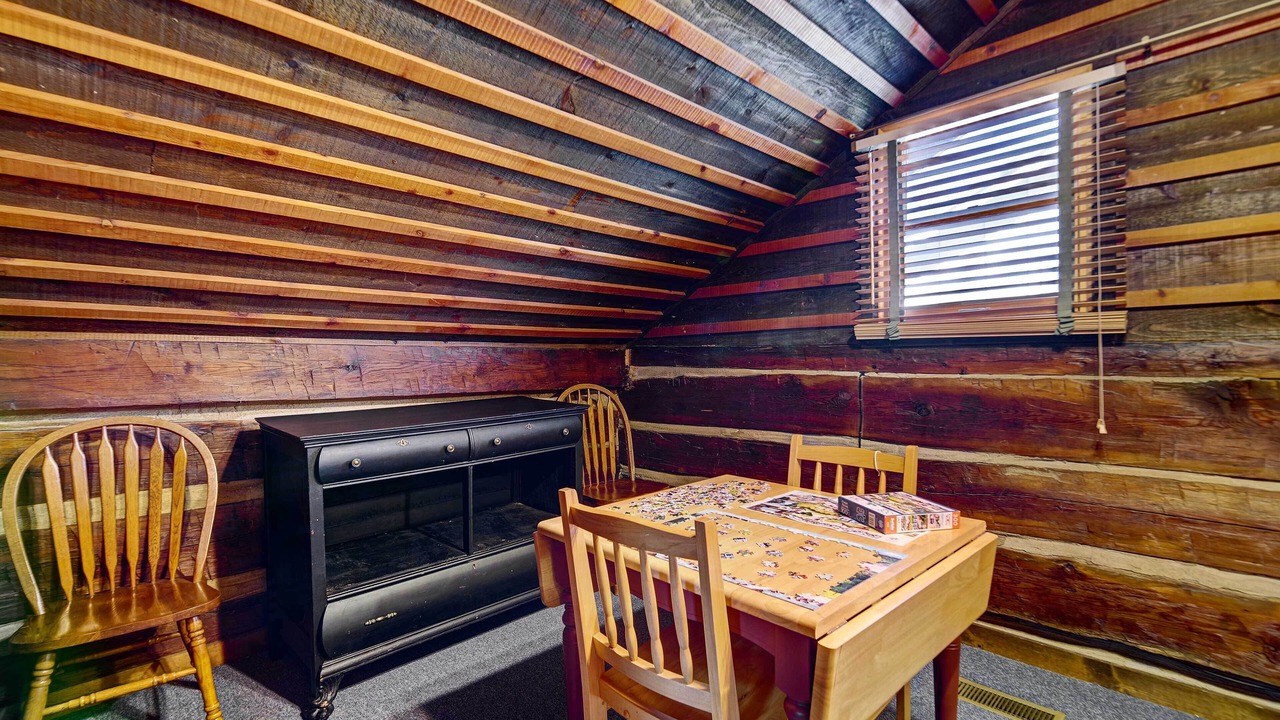 Photo of Bedroom in Townsend