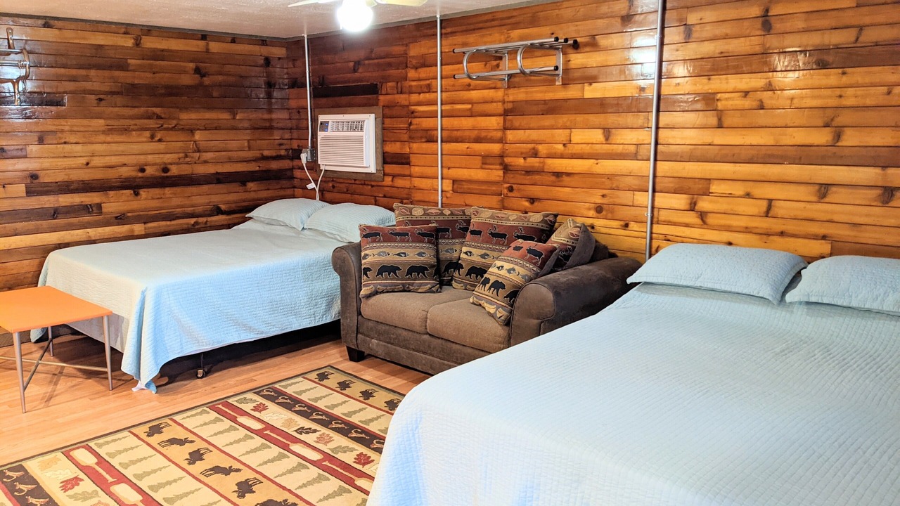 Photo of Bedroom in Whitetail