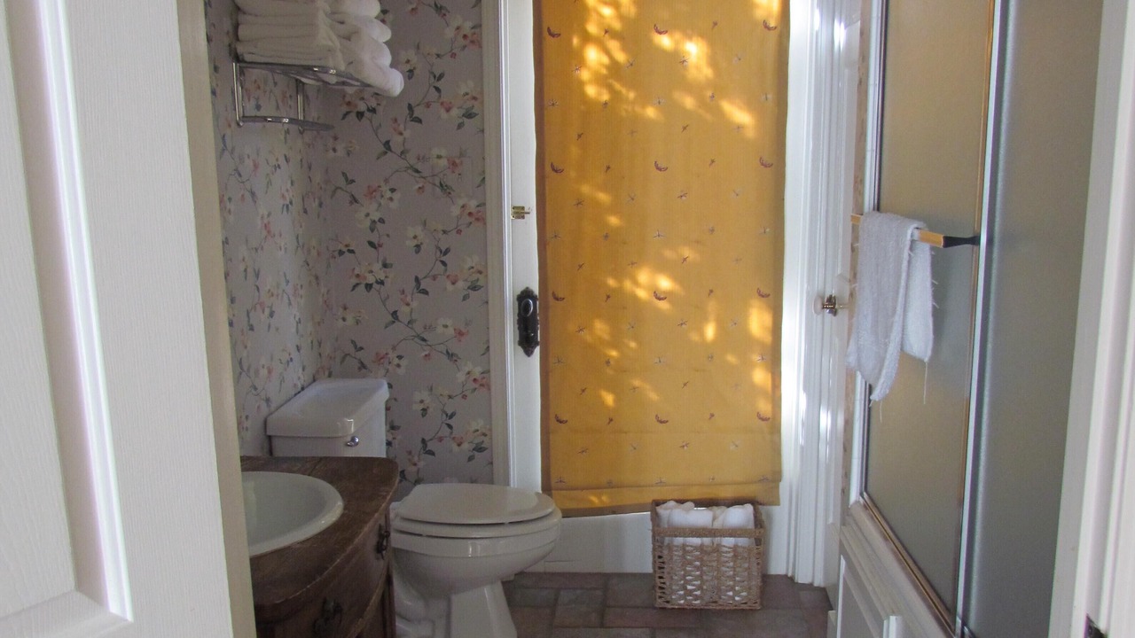 Photo of Bathroom in Natchitoches