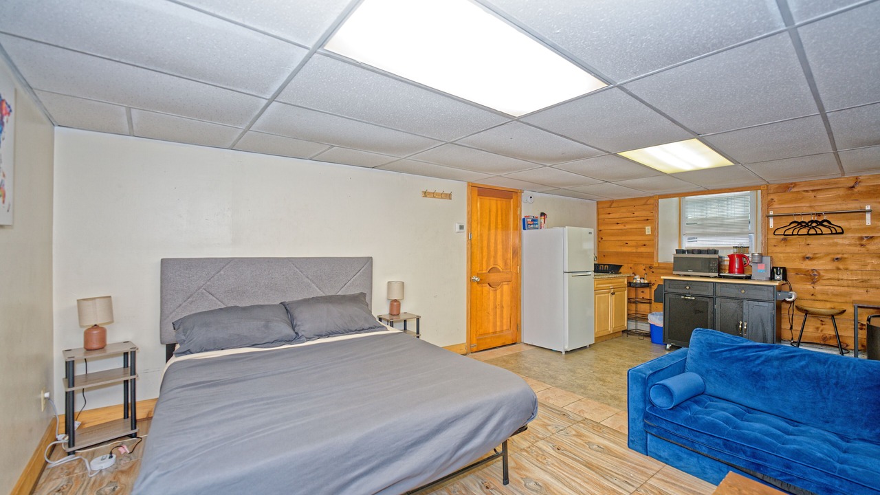 Photo of Bedroom in Downtown Albany