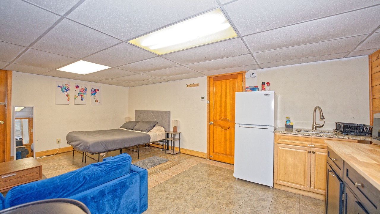 Photo of Bedroom in Downtown Albany