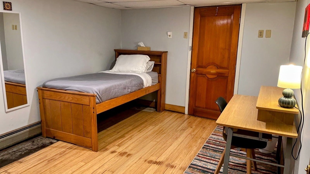 Photo of Bedroom in Downtown Albany