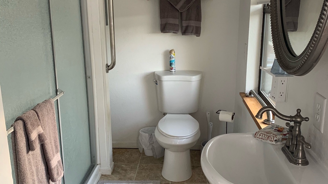 Photo of Bathroom in Doniphan