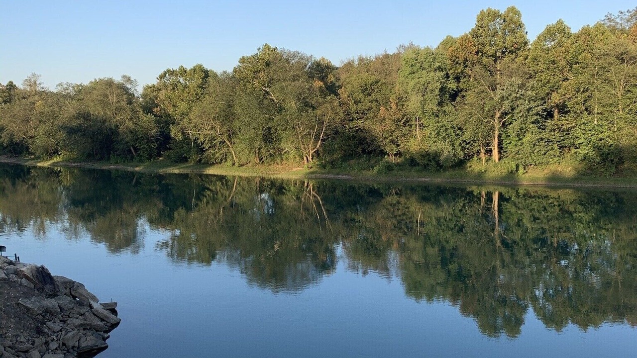 Photo of Others in Doniphan