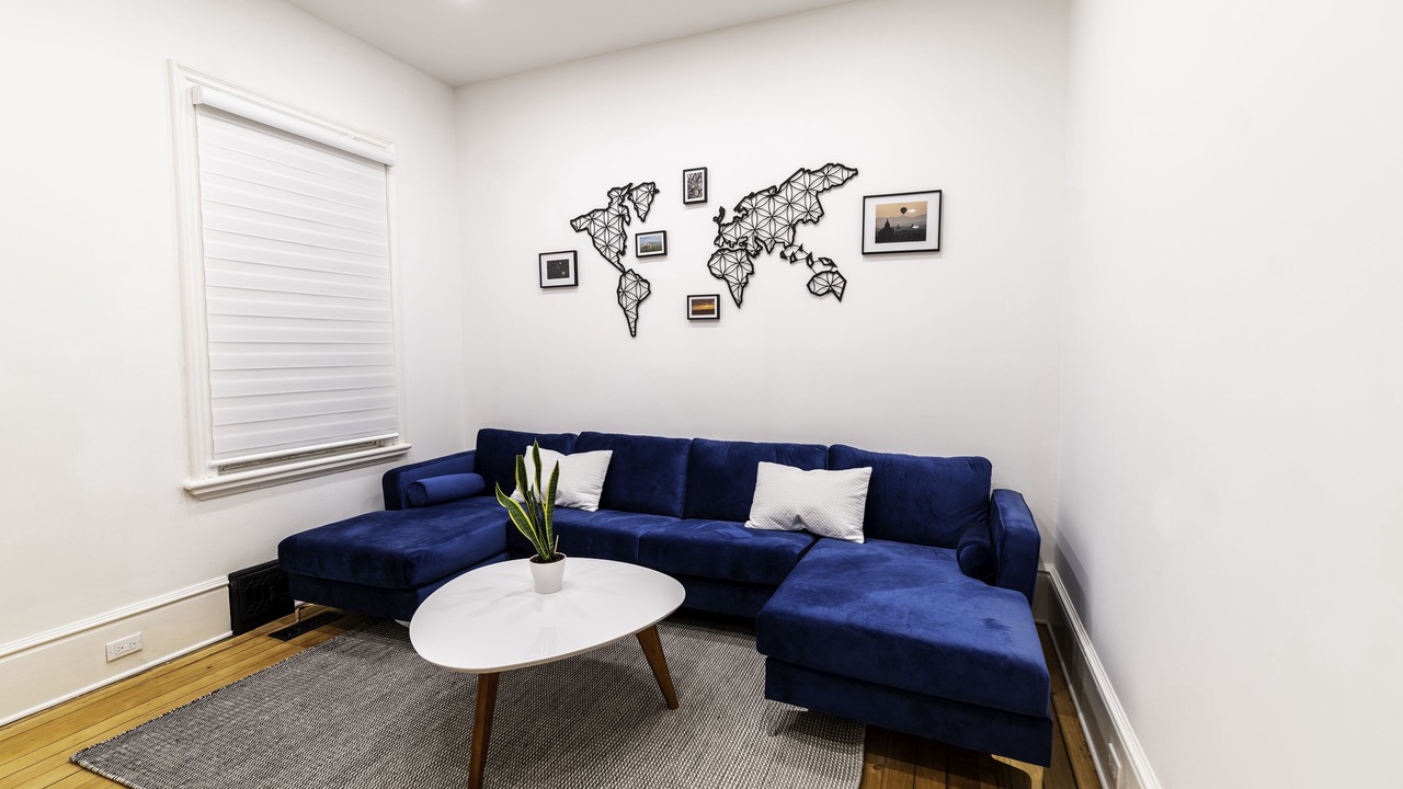Photo of Livingroom in Downtown London