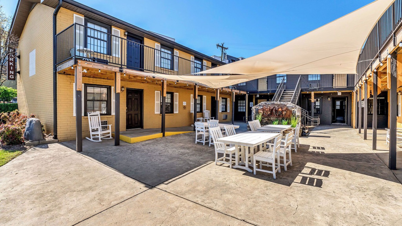 Photo of Outdoor in West End