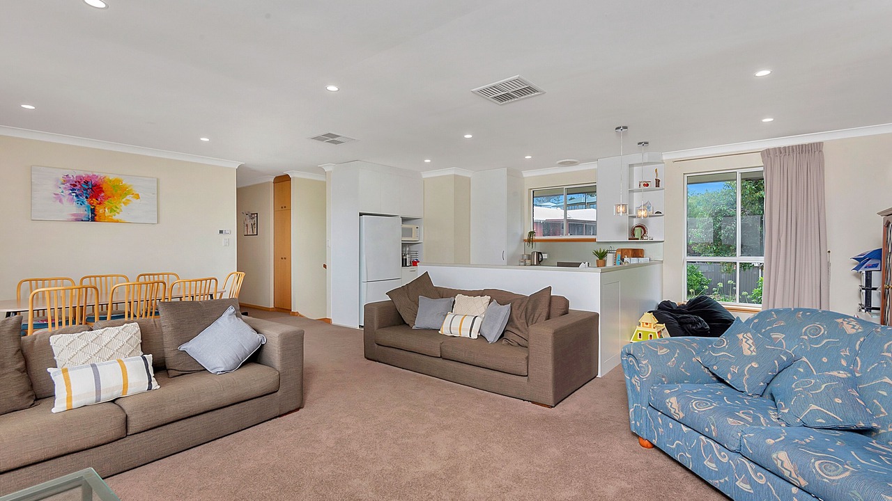 Photo of Livingroom in Encounter Bay