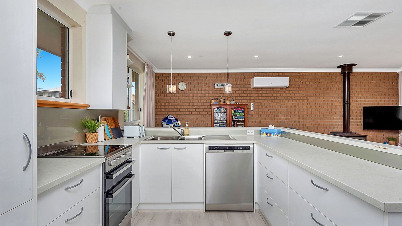 Photo of Kitchen in Encounter Bay