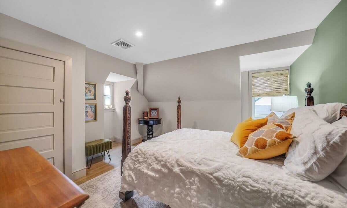 Photo of Others in Kennett Square