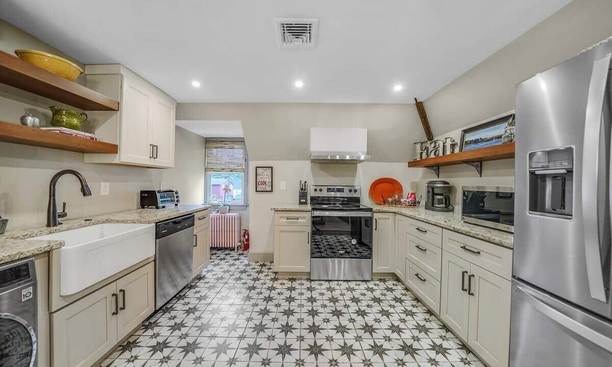 Photo of Others in Kennett Square