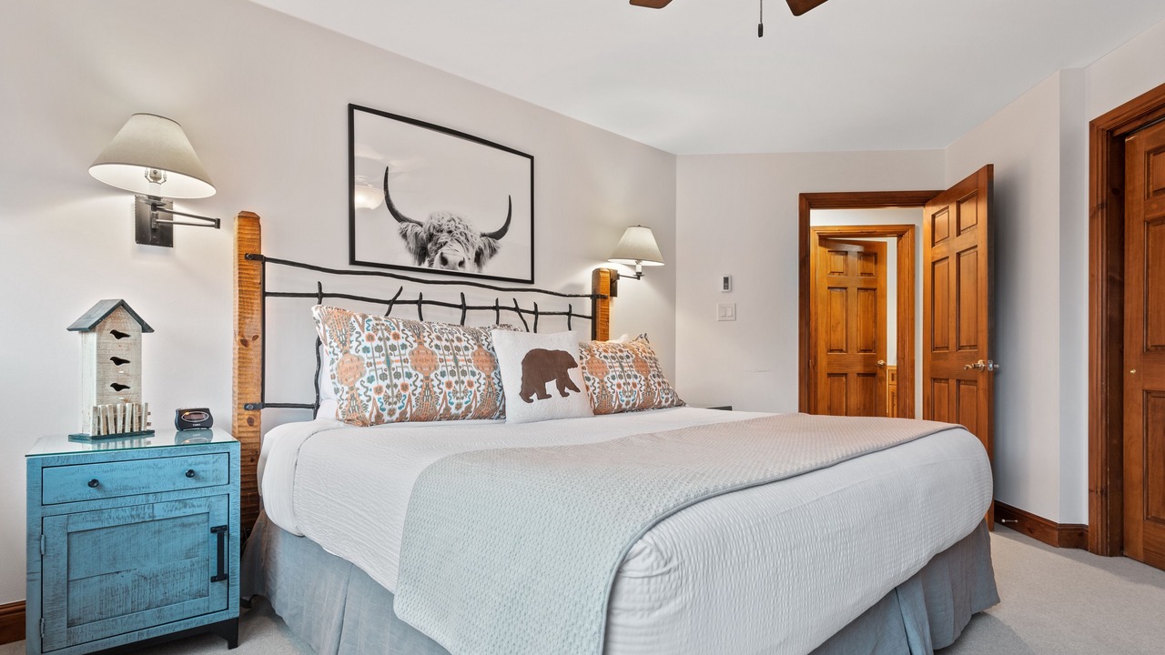 Photo of Bedroom in Vail