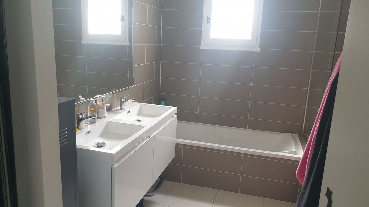 Photo of Bathroom in Tournon-sur-Rhone