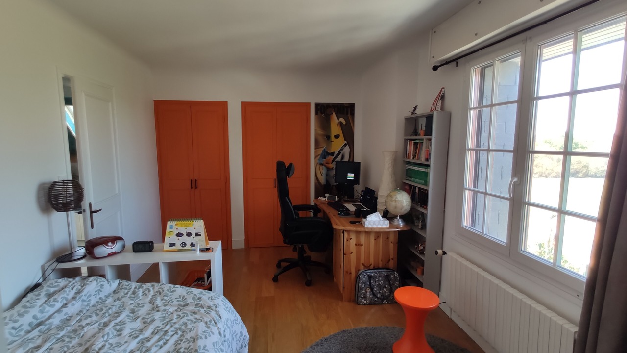Photo of Bedroom in Billiers