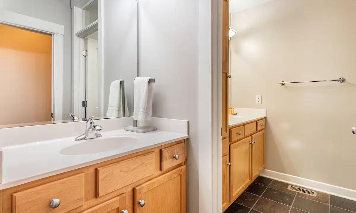 Photo of Bathroom in Highlands