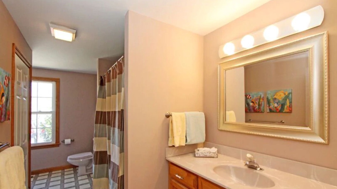 Photo of Bathroom in South Orleans