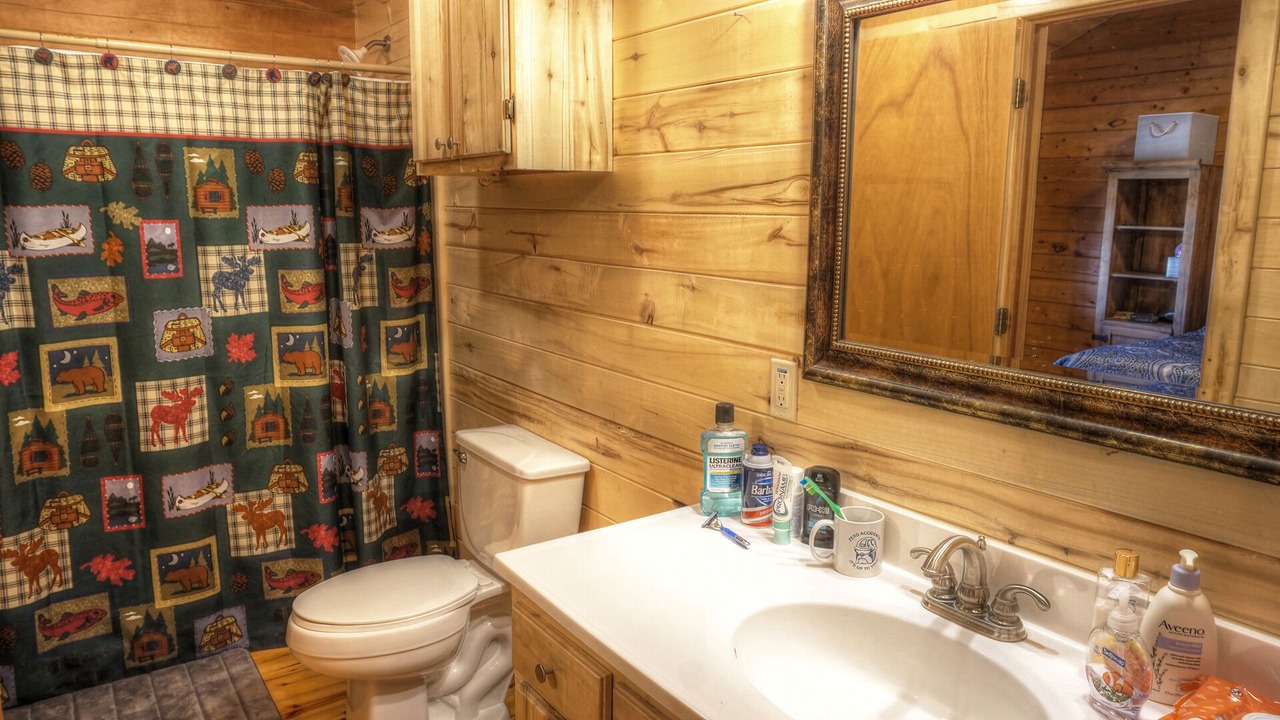 Photo of Bathroom in Leakey