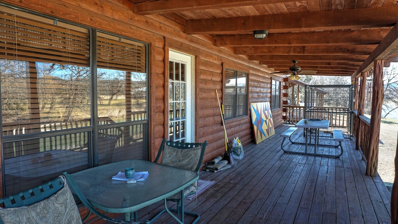 Photo of Outdoor in Leakey