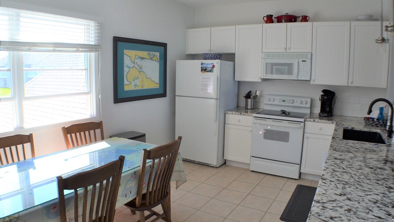Photo of Kitchen in Mackinaw City