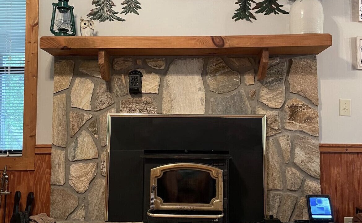 Photo of Livingroom in Blairsville