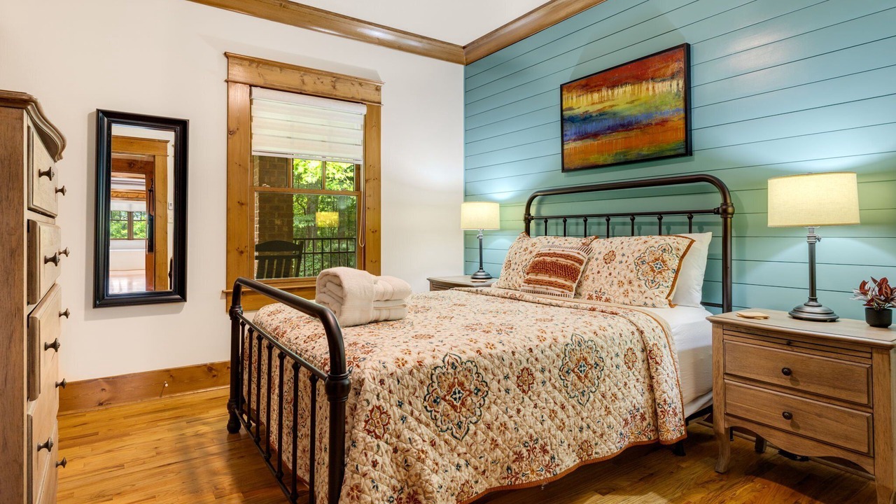 Photo of Bedroom in Skyland
