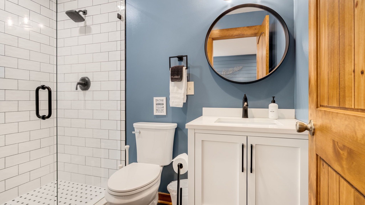 Photo of Bathroom in Skyland