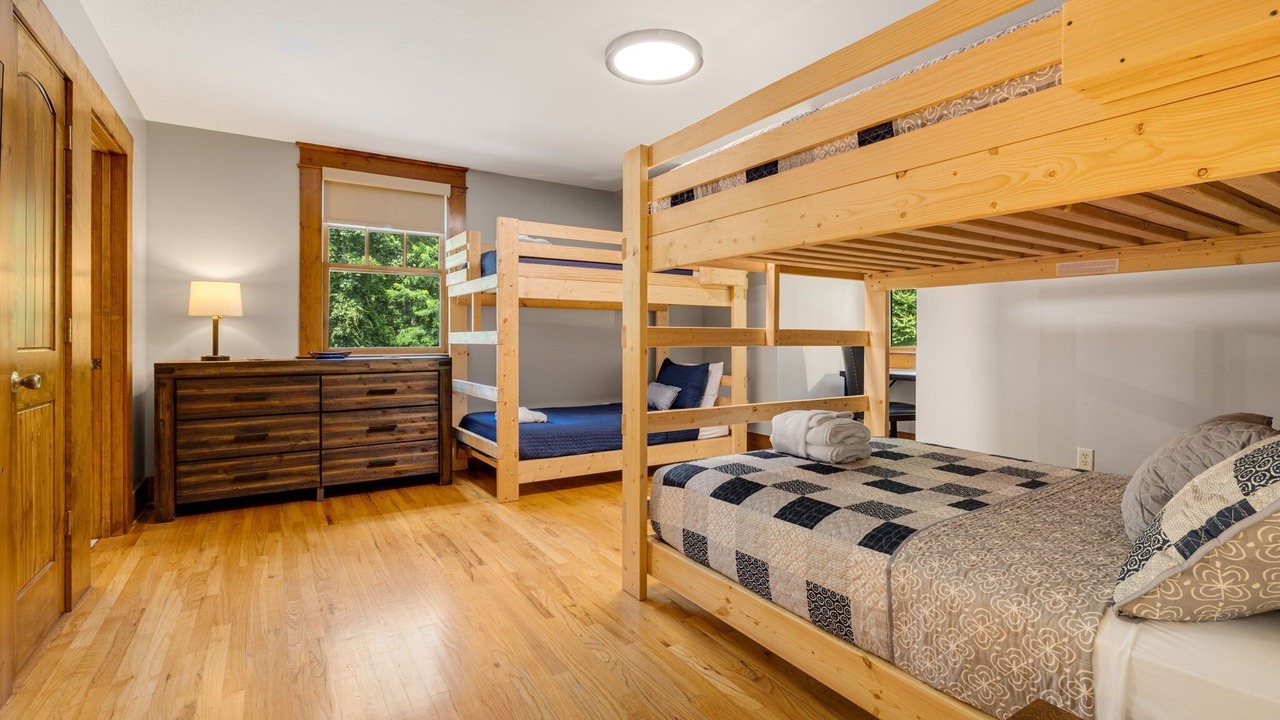 Photo of Bedroom in Skyland