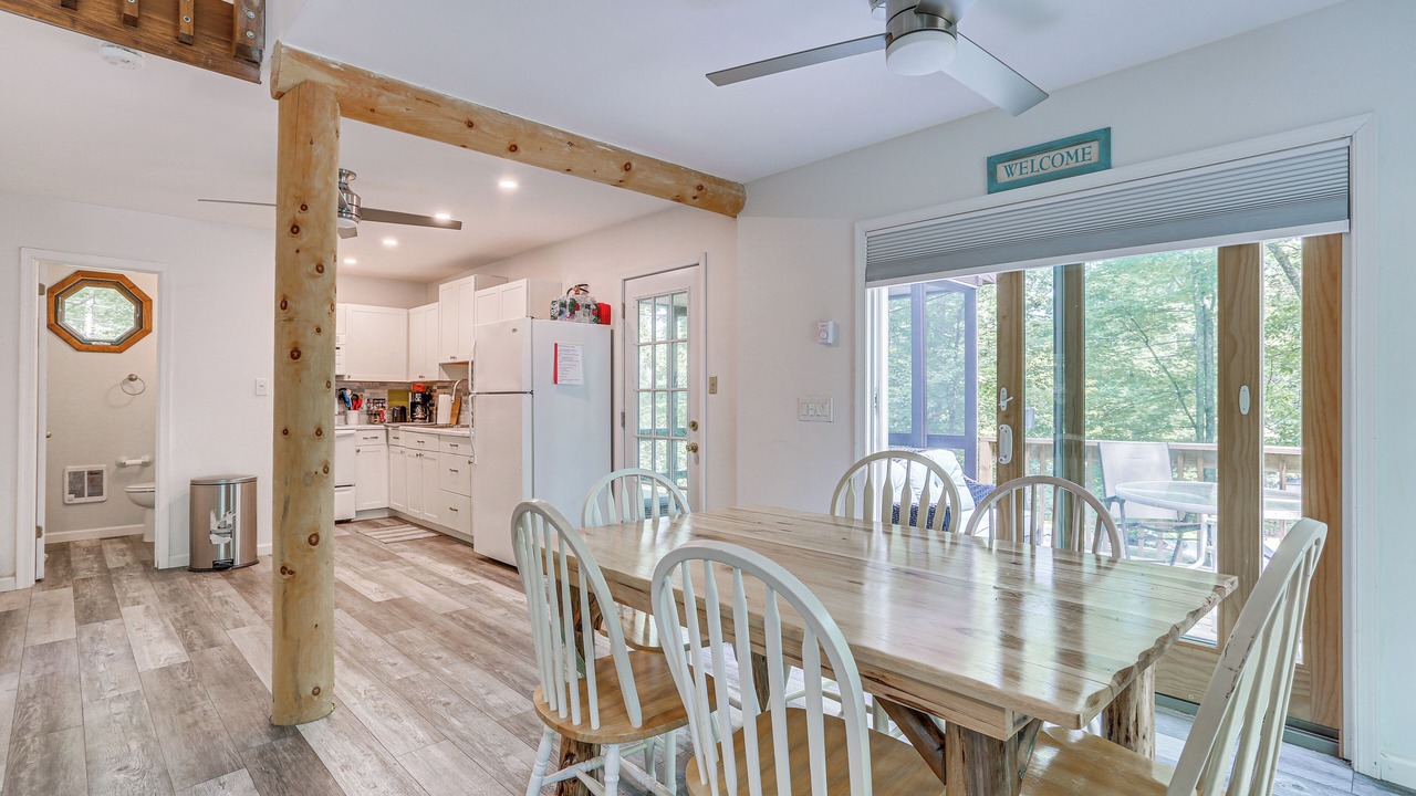 Photo of Others in Rowland