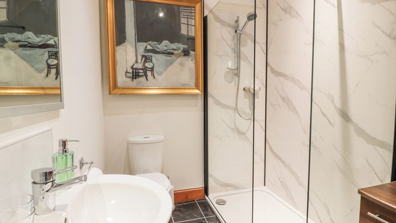 Photo of Bathroom in Peebles