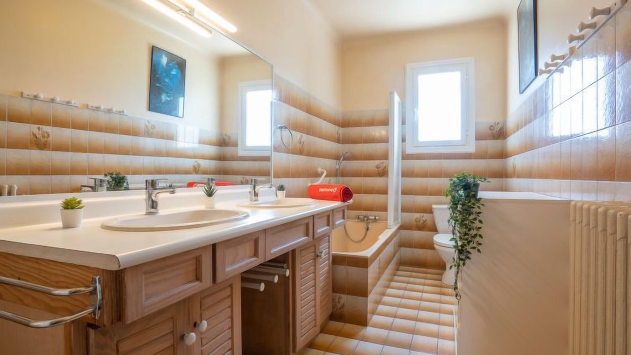 Photo of Bathroom in Arcangues