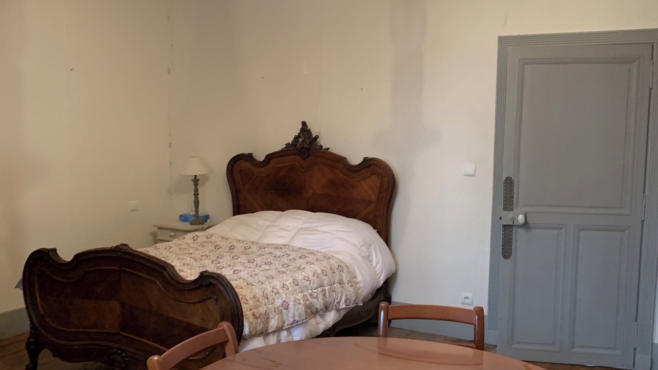 Photo of Bedroom in Clermont-Creans