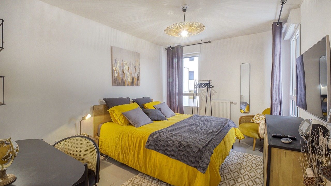 Photo of Bedroom in Quartier Croix-Daurade