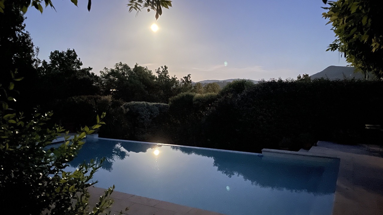 Photo of Outdoor in Gareoult