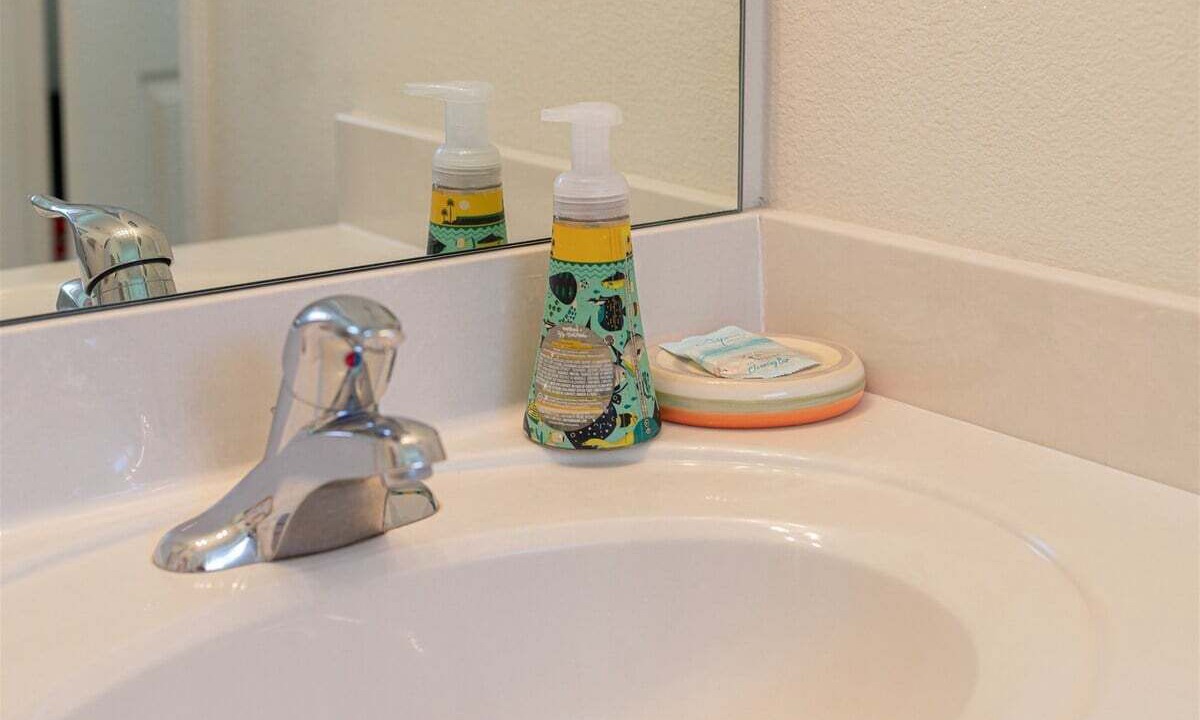 Photo of Bathroom in Watersong