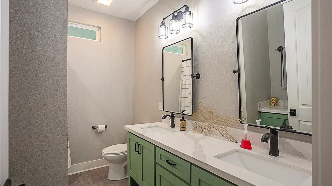 Photo of Bathroom in Brookeland