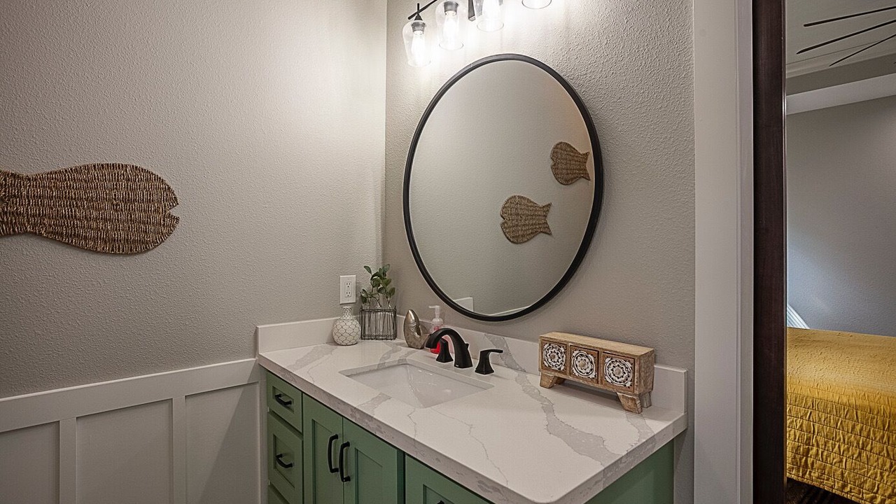 Photo of Bathroom in Brookeland